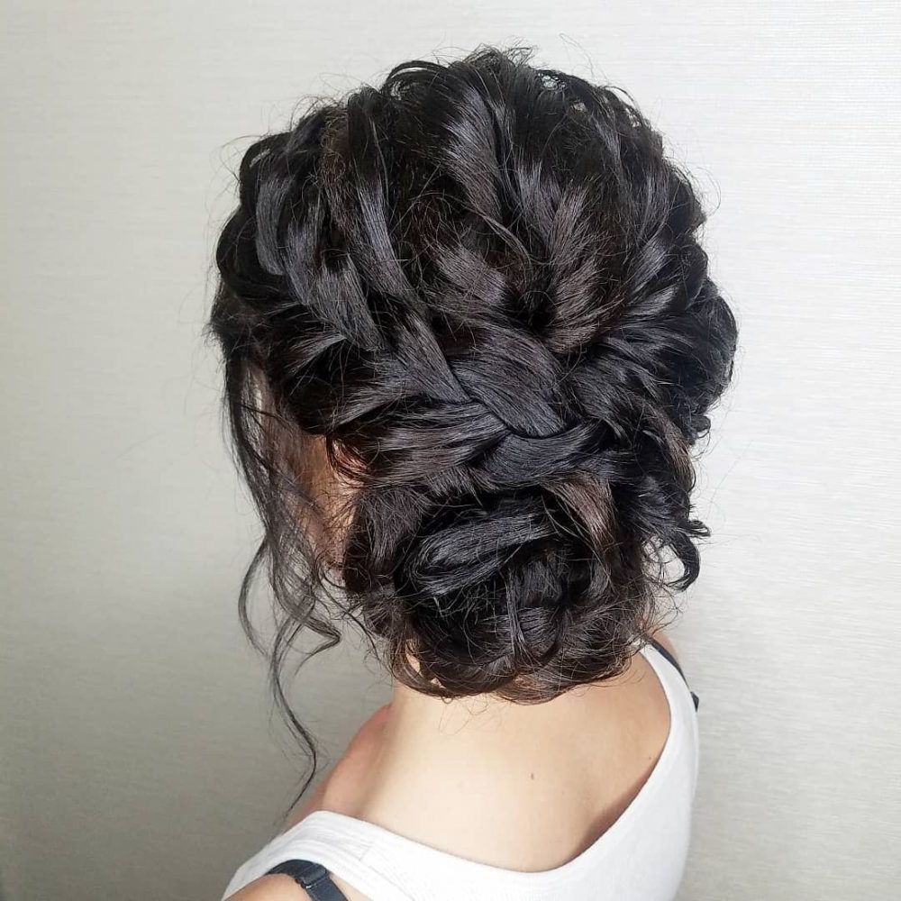 Most Current Sexy Low Bun Hairstyles With Side Sweep With 28 Cute & Easy Updos For Long Hair (2019 Trends) (View 14 of 20)