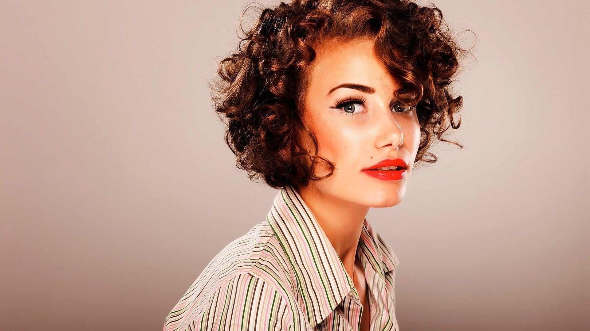 30 Short Haircuts For Curly Hair Which Look Good On Anyone Within Pixie Haircuts With Tight Curls (View 5 of 20)