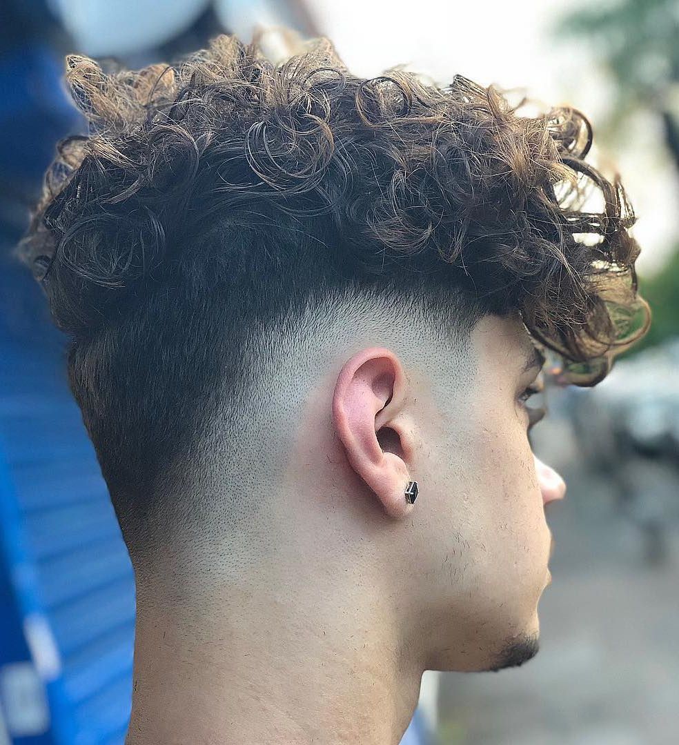 50 Elegant Taper Fade Haircuts: For Clean Cut Gents Intended For Famous Curly Highlighted Mohawk Hairstyles (Gallery 19 of 20)