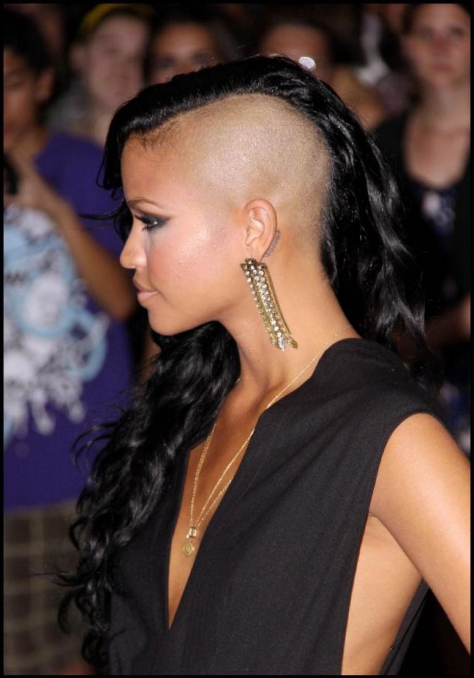 50 Great Cassie Hairstyles Photos – Strayhair Within Preferred Cassie Bun Mohawk Hairstyles (View 3 of 20)