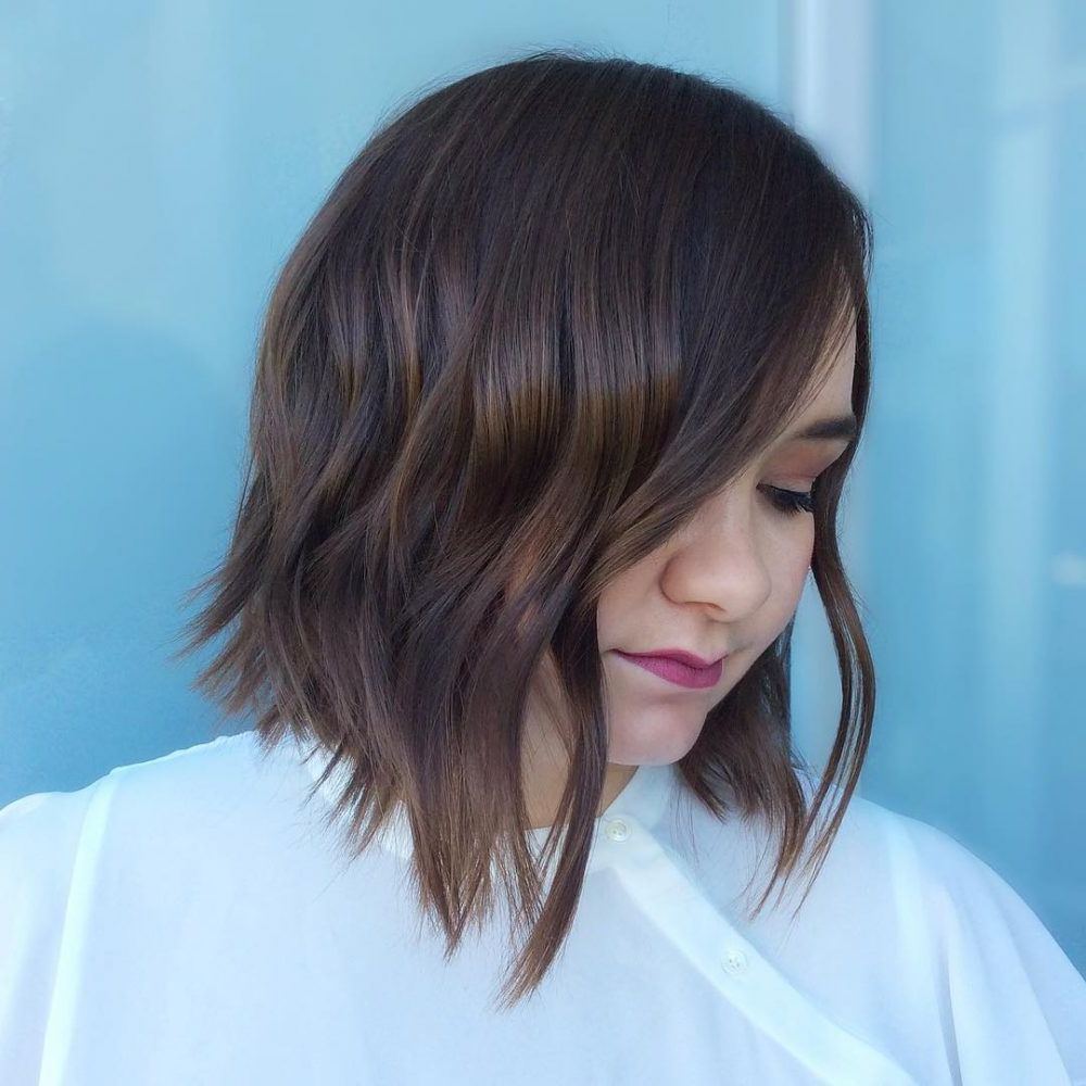 34 Perfect Short Haircuts And Hairstyles For Thin Hair (2019) Intended For Layered Haircuts With Delicate Feathers (View 16 of 20)