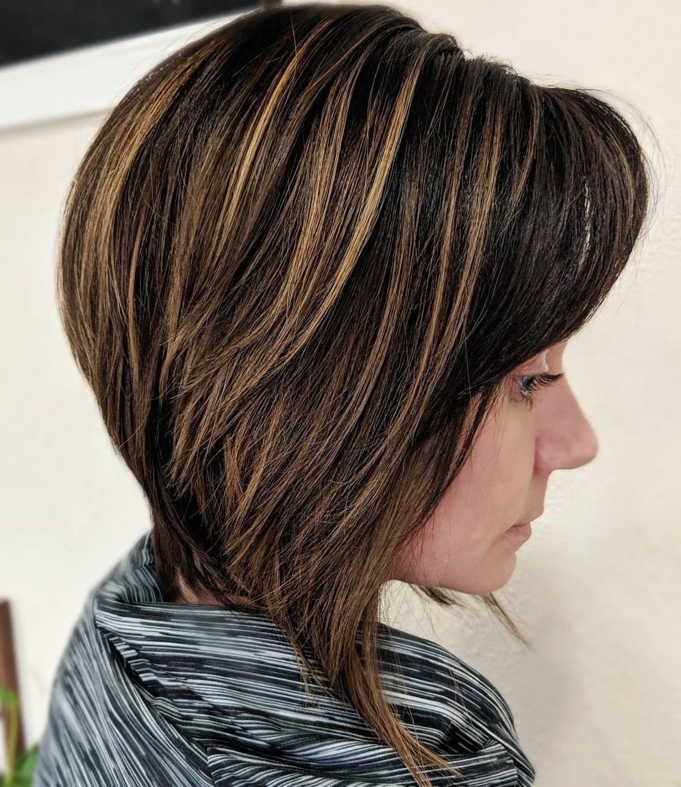 50 Inverted Bob Haircuts That Are Uber Fashionable – Hair Within Angled Bob Hairstyles With Razored Ends (View 12 of 20)