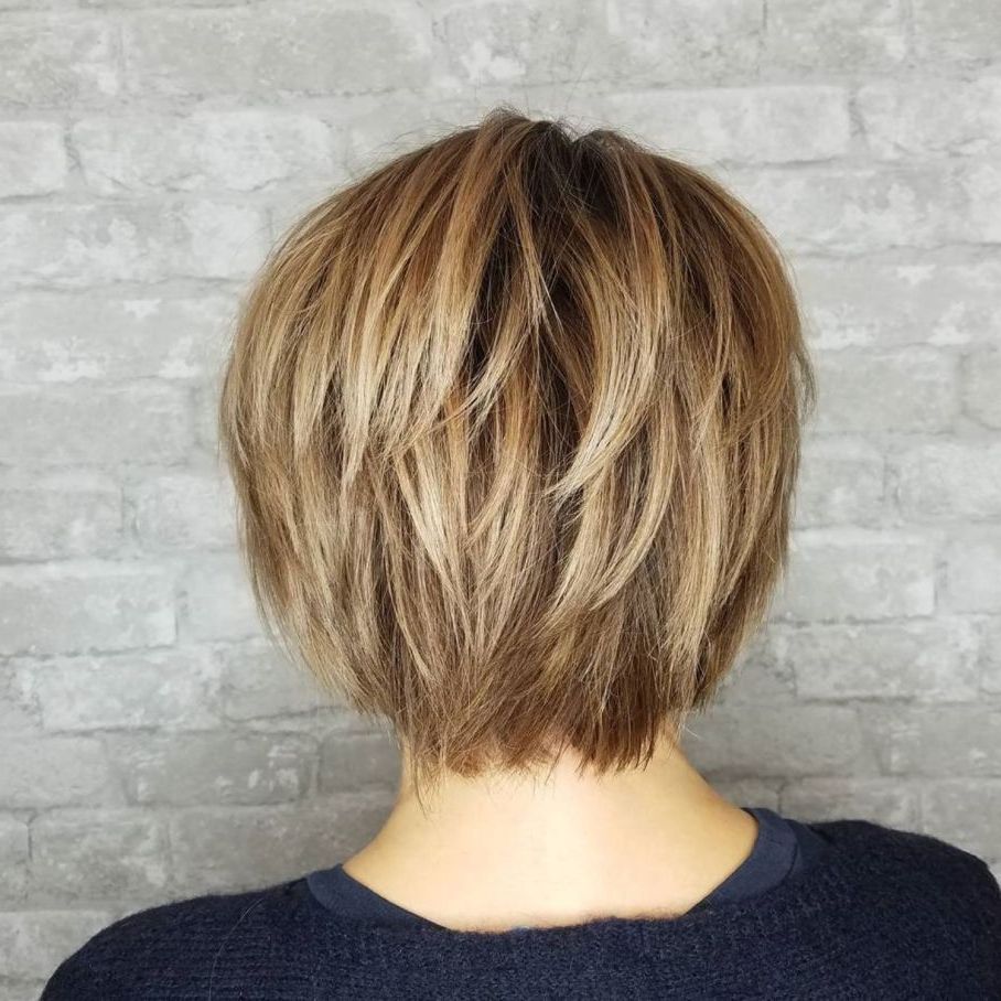 60 Short Shag Hairstyles That You Simply Can't Miss In 2019 Within Current Honey Bronde Shaggy Hairstyles With Bangs (View 7 of 20)