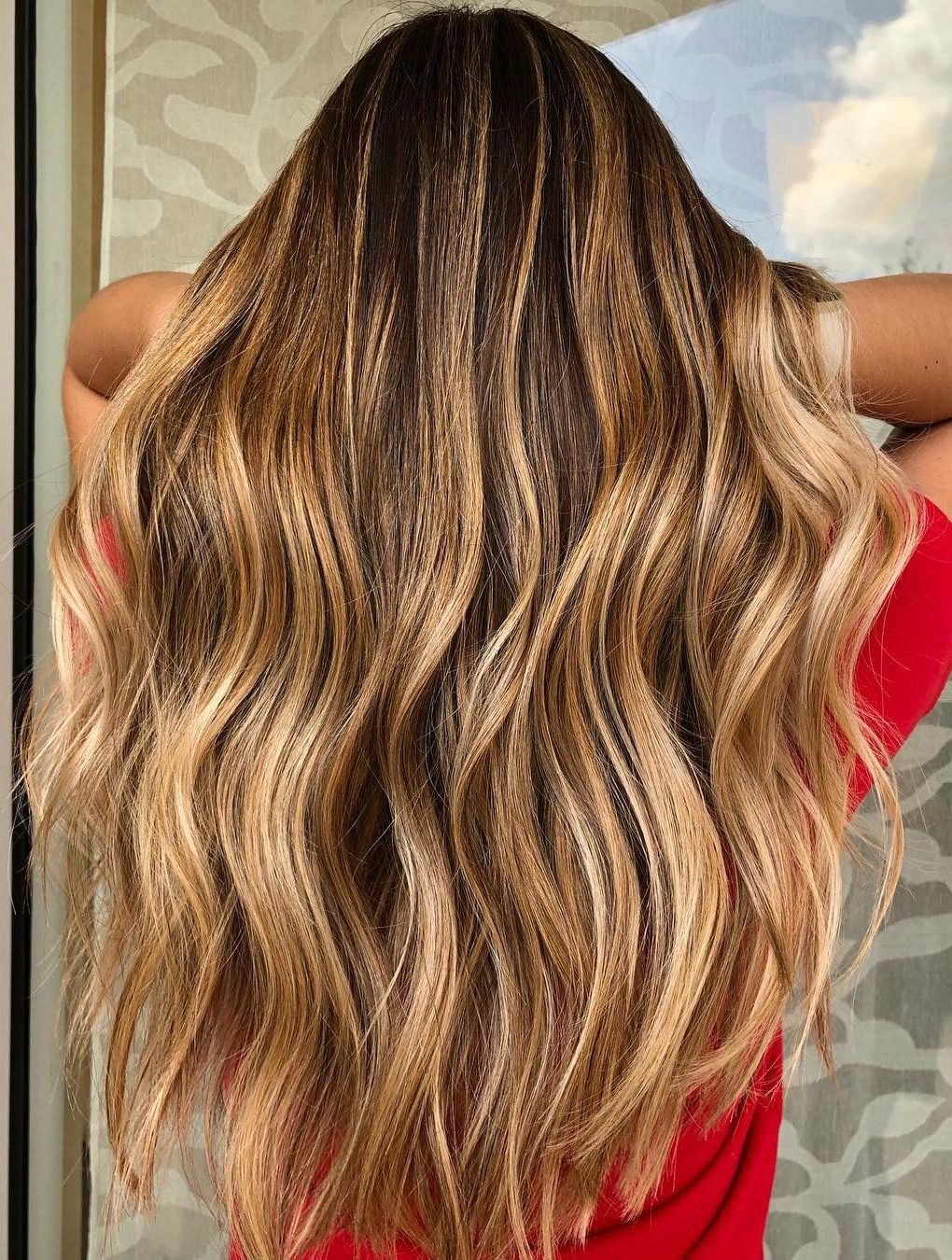 Best And Newest Longer Textured Haircuts With Sun Kissed Balayage In The Hottest Balayage Hair Color To Make Them Envy In 2020 (Gallery 20 of 20)