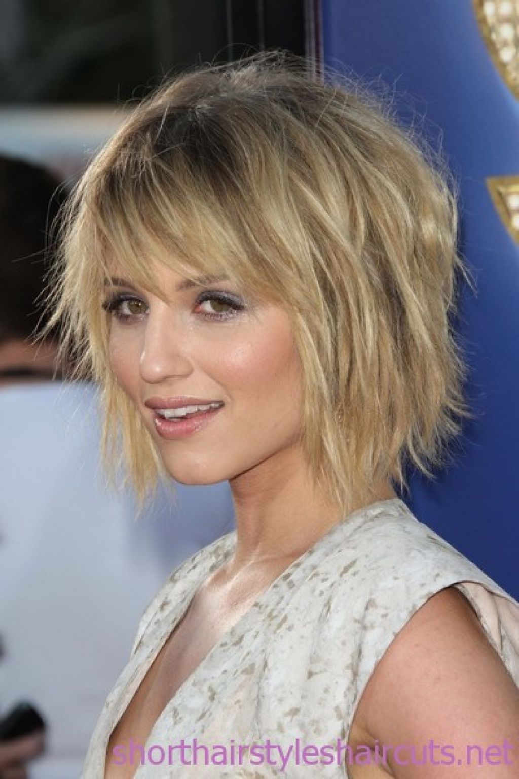 Chin Length Hairstyles Regarding Haircuts With Choppy Bangs With Short Chopped Haircuts With Bangs (Gallery 19 of 20)