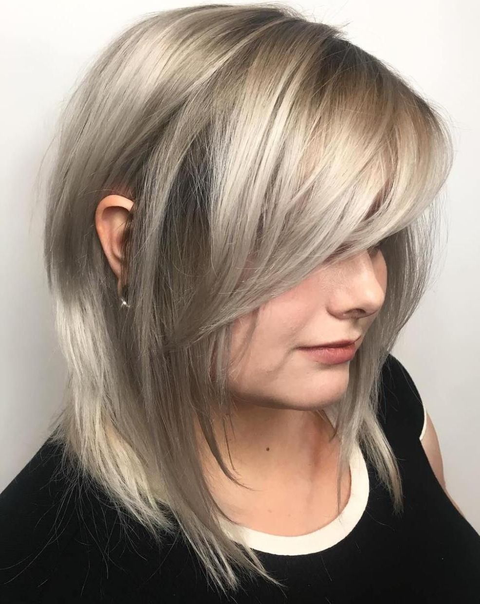 Long Bangs And Textured Ends | Bob Haircut With Bangs, Long Pertaining To Side Parted Bob Hairstyles With Textured Ends (View 9 of 20)