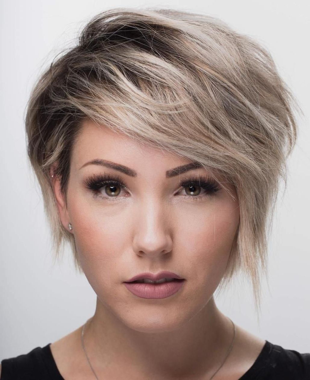 40 Flattering Haircuts And Hairstyles For Oval Faces (View 4 of 20)