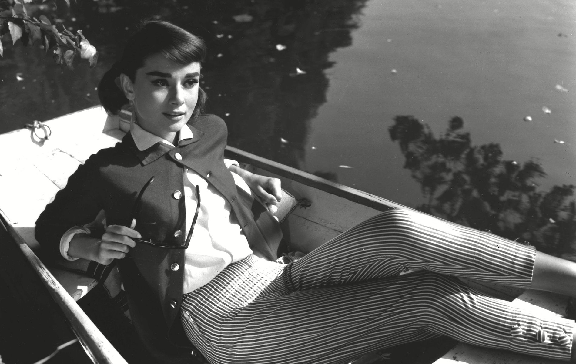 6 Easy Wedding Hairstyles Inspiredaudrey Hepburn, Grace Intended For 2017 Audrey Hepburn Inspired Pixie Haircuts (View 17 of 20)