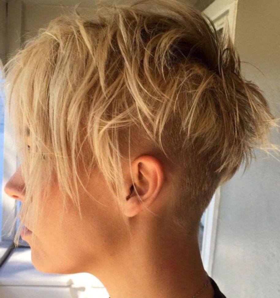 70 Short Shaggy, Spiky, Edgy Pixie Cuts And Hairstyles Intended For Best And Newest Edgy Messy Pixie Haircuts (View 18 of 20)
