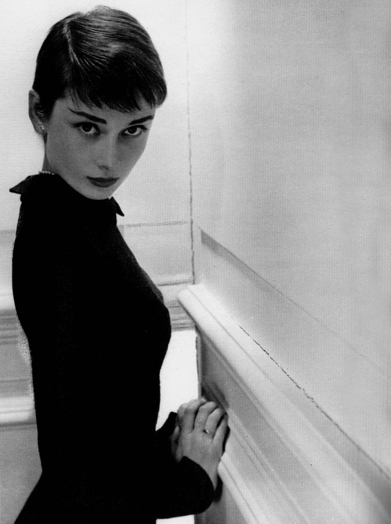 Audrey Hepburn (View 7 of 20)