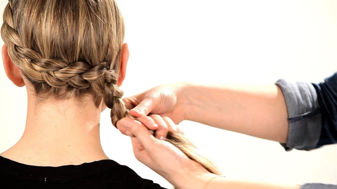 Famous Side Dutch Braid Hairstyles Throughout How To Do A Side Dutch Braid (View 6 of 20)