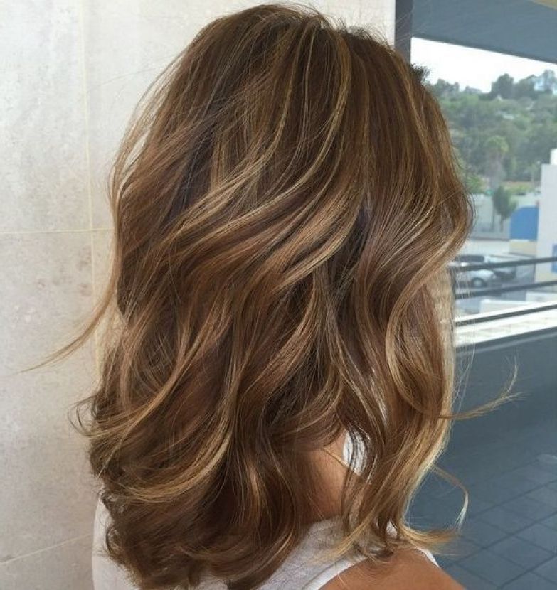 Well Known Natural Curls Hairstyles With Caramel Highlights Intended For 30 Caramel Highlights For Women To Flaunt An Ultimate (Gallery 19 of 20)