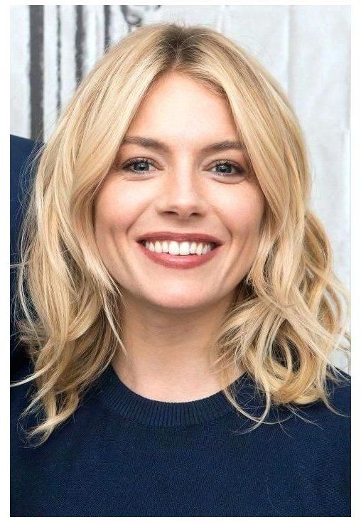Sienna Miller Hair Regarding Most Up To Date Blonde Longer Face Framing Layers Hairstyles (View 4 of 20)