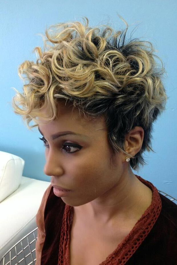 Well Liked Short Hairstyles With Blue Highlights And Undercut Intended For 22 Latest Highlighted Ideas For Black Hair – Pretty Designs (View 18 of 20)