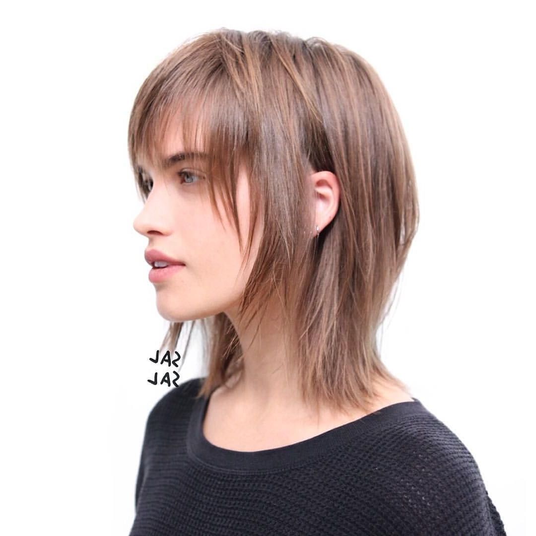 2020 Long Wavy Mullet Hairstyles With Deep Choppy Fringe Regarding Pin On Hair (View 8 of 20)