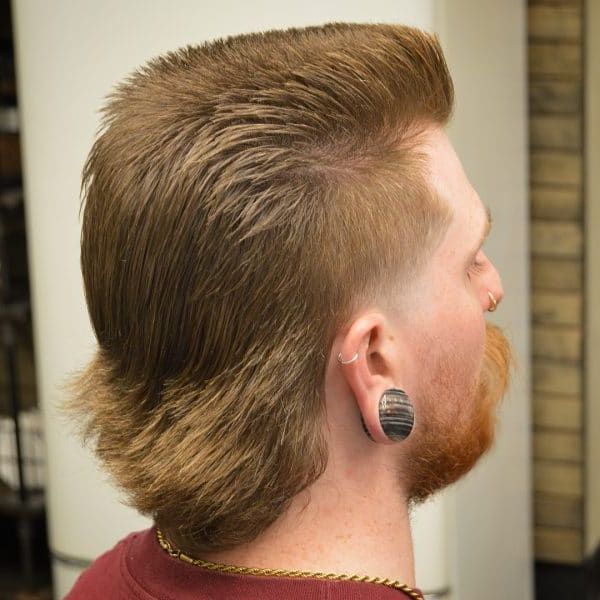 44+ Mullet Haircuts That Are Awesome: Super Cool + Modern Pertaining To Most Current Super Textured Mullet Hairstyles With Wavy Fringe (View 5 of 20)