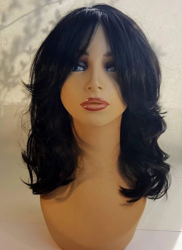 Fashionable Short Wavy Hairstyles With Straight Wispy Fringe With Regard To Mid Length Wigs Shoulder Length Hair With Wispy Bangs (View 7 of 20)