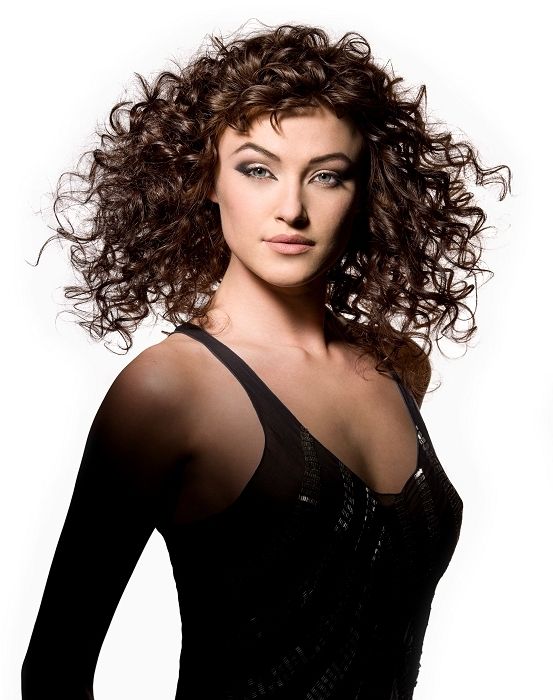 Most Recently Released Long Hairstyles And Naturally Wavy Bangs Throughout Naturally Curly Hairstyles (View 12 of 20)