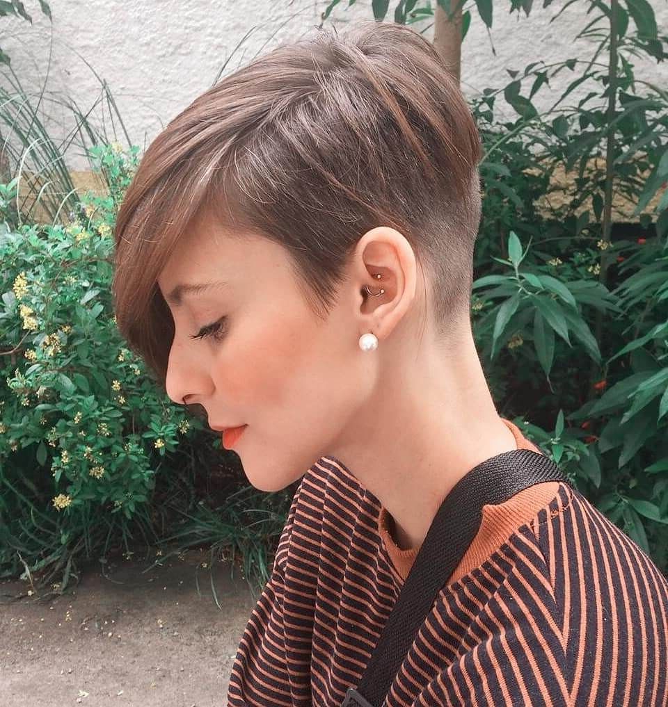 Most Up To Date Sculptured Long Top Short Sides Pixie Hairstyles Regarding Pixie Haircut With Buzzed Nape – 15+ » Short Haircuts Models (View 17 of 20)