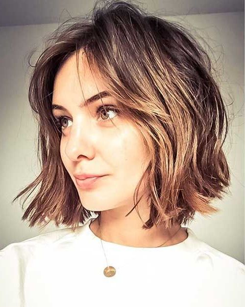 Pin On Neue Frisuren Intended For Popular Layered Wavy Hairstyles With Curtain Bangs (View 9 of 20)