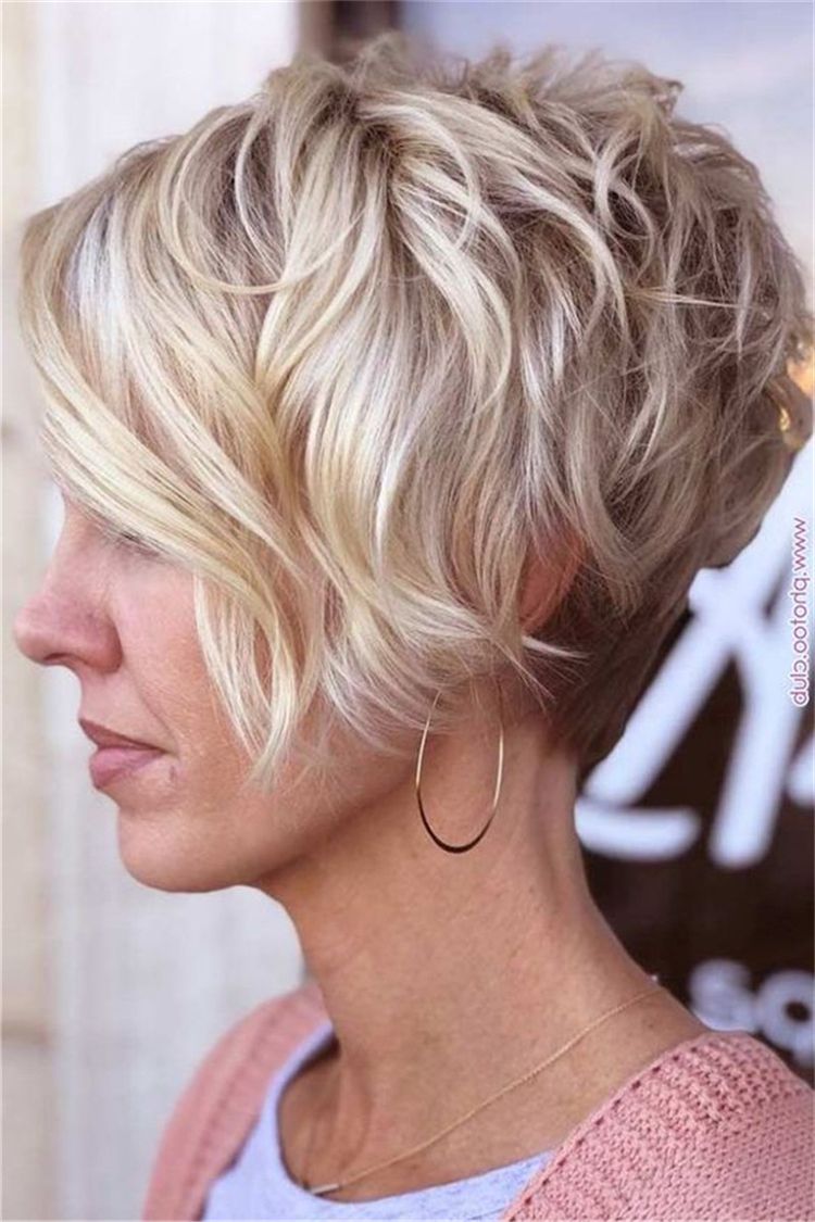 Favorite Undercut Pixie Hairstyles For Thin Hair Inside Cool Platinum Pixie Haircut For Thin Hair Ideas (View 9 of 20)