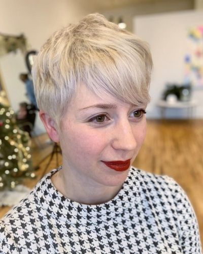 Preferred Pixie Haircuts With Shaggy Bangs Within 50+ Alluring Short Hairstyles With Bangs (View 17 of 20)