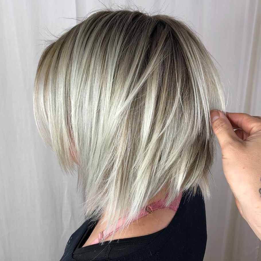 20 Must See Bob Haircuts For Fine Hair To Try In 2022 Throughout Most Recent Icy Blonde Inverted Bob Haircuts (View 11 of 20)