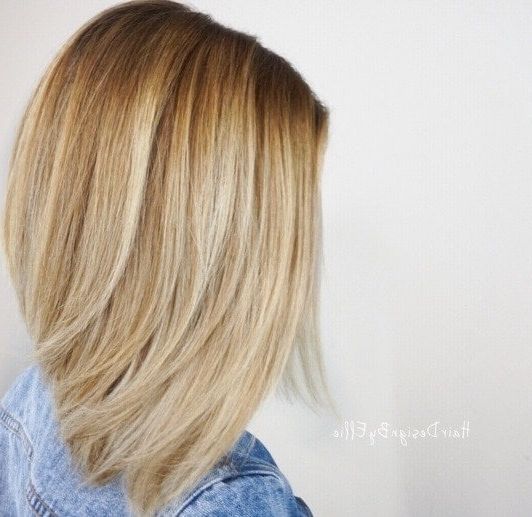 2017 A Line Blonde Wavy Lob Haircuts Pertaining To Looking For An A Line Haircut? Here Are Our 7 Face Flattering Favourites (View 12 of 20)