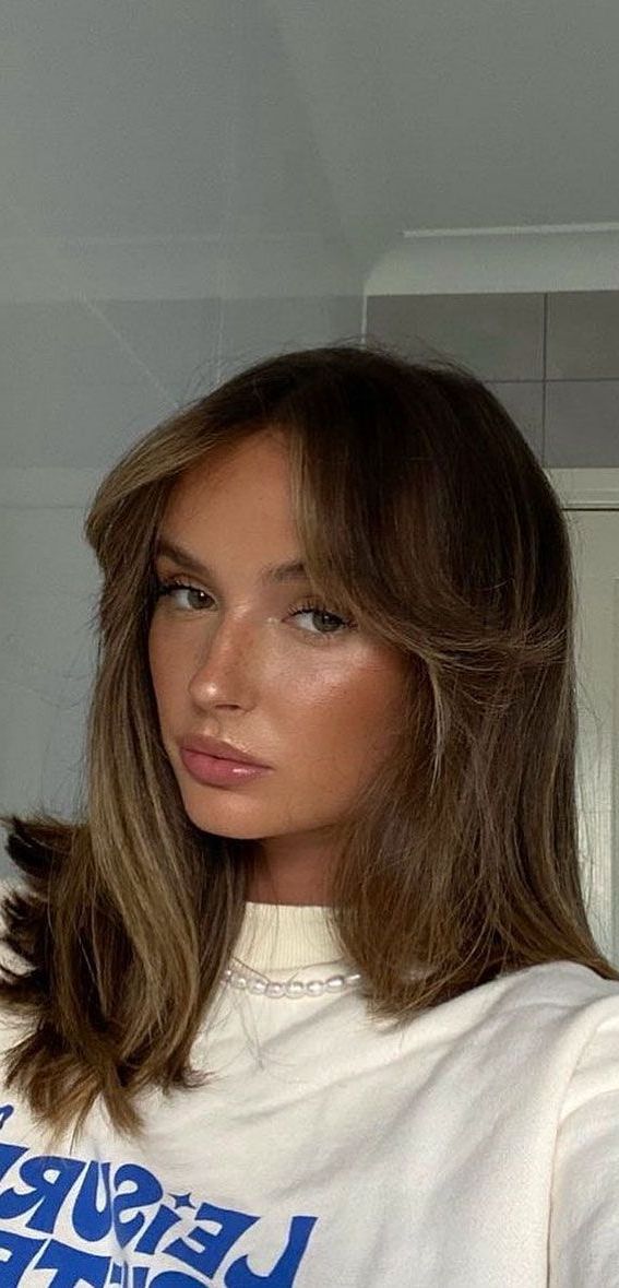 2018 Straight Mid Length Chestnut Hairstyles With Long Bangs Inside Pin On Hair (View 16 of 20)