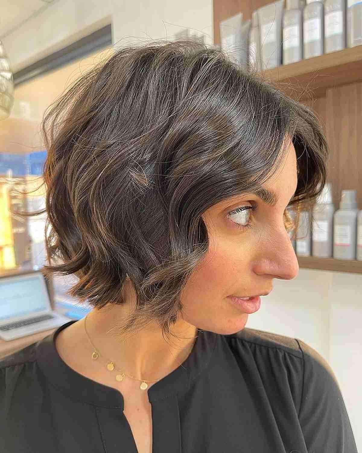 25 Short Wavy Bob Haircuts Trending Right Now Throughout Short Wavy Bob Hairstyles (View 2 of 20)