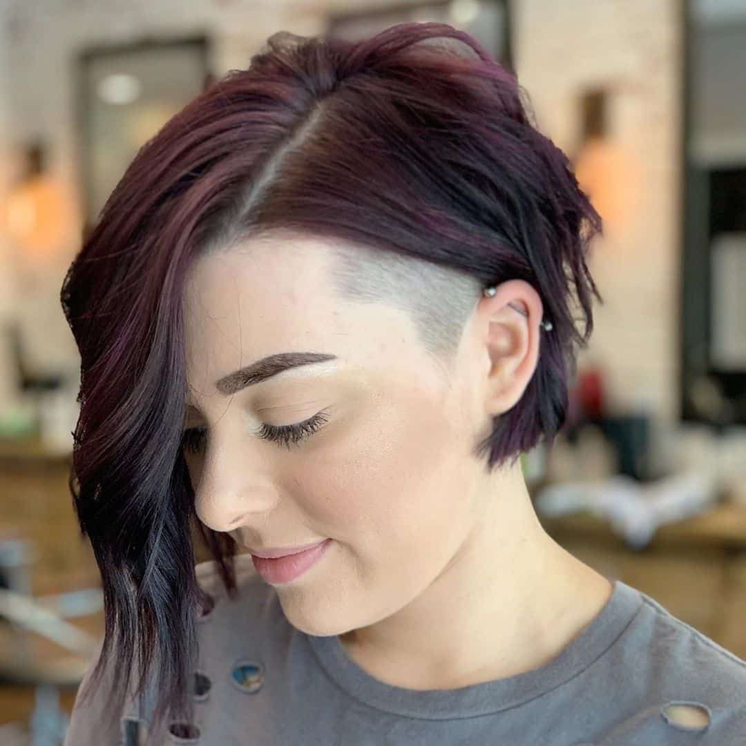 30 Flattering Undercut Bob Haircuts To Consider This Year In A Line Bob Hairstyles With An Undercut (View 5 of 20)