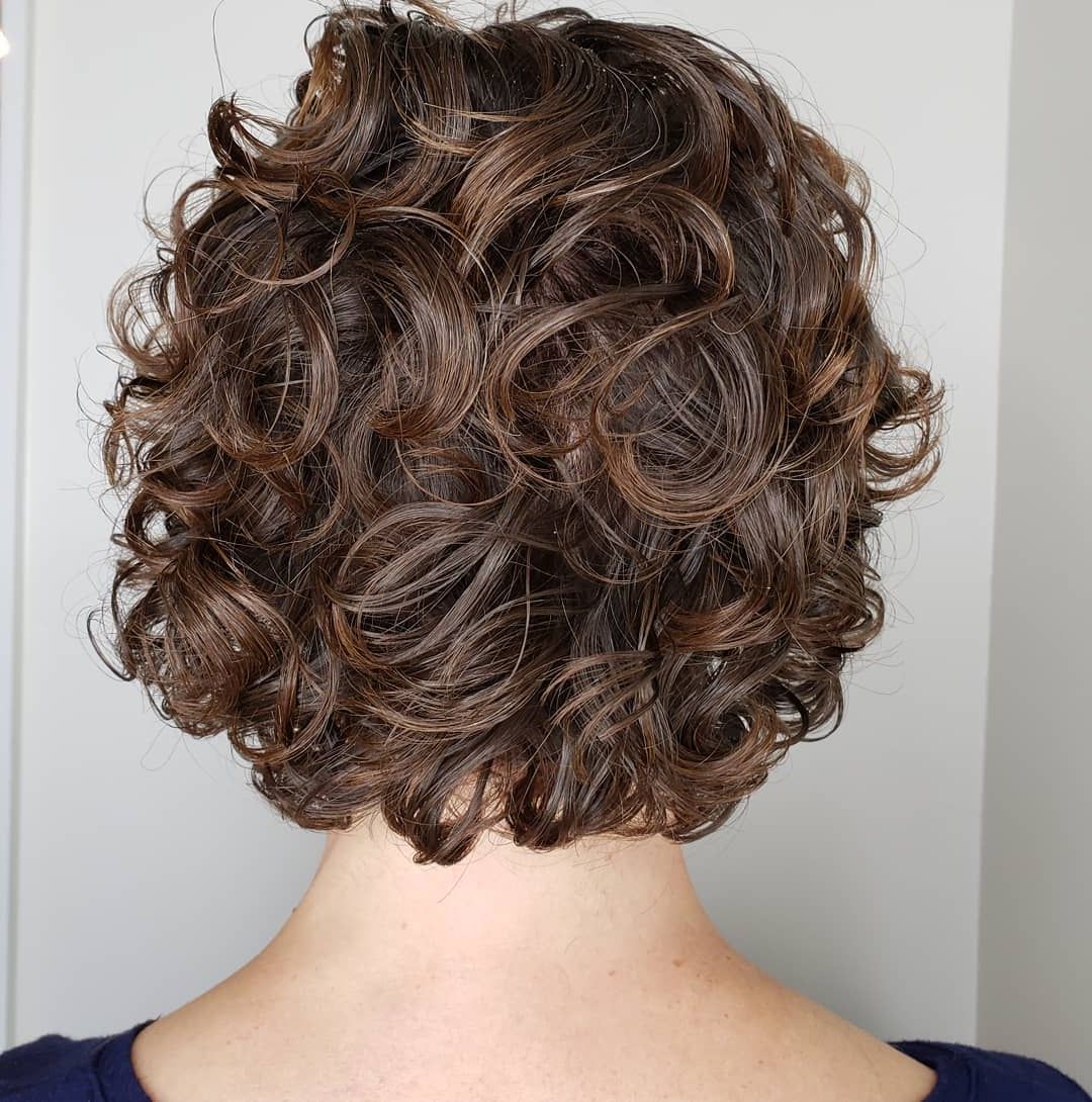 31 Gorgeous Short Curly Hair Styles In 2021 Regarding Short Hairstyles With Loose Curls (View 16 of 20)