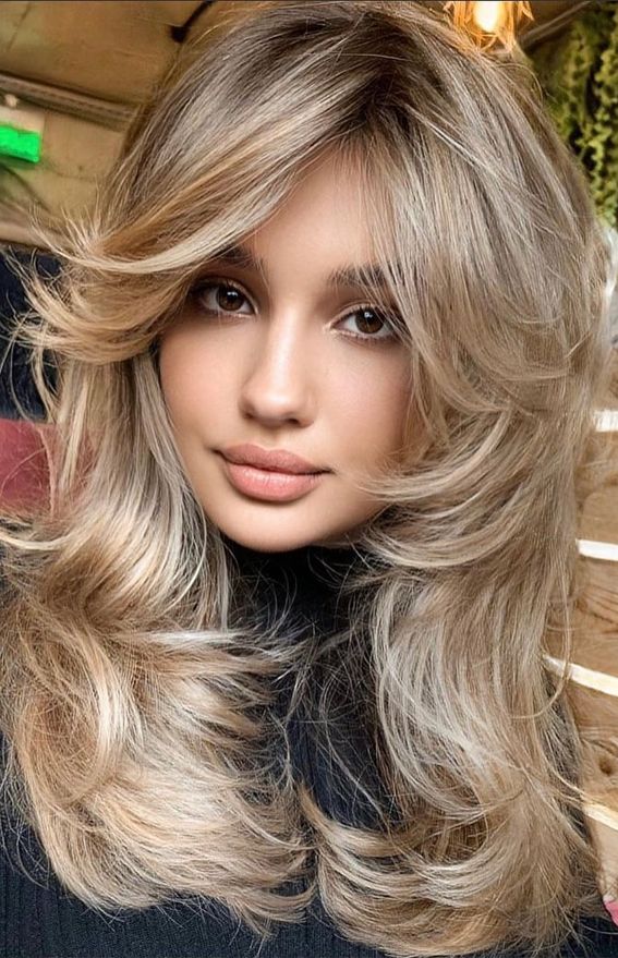 35 Best Layered Haircuts 2021 : Blonde Layered Volume Haircut Regarding Recent Elongated Layered Haircuts With Volume (View 4 of 20)