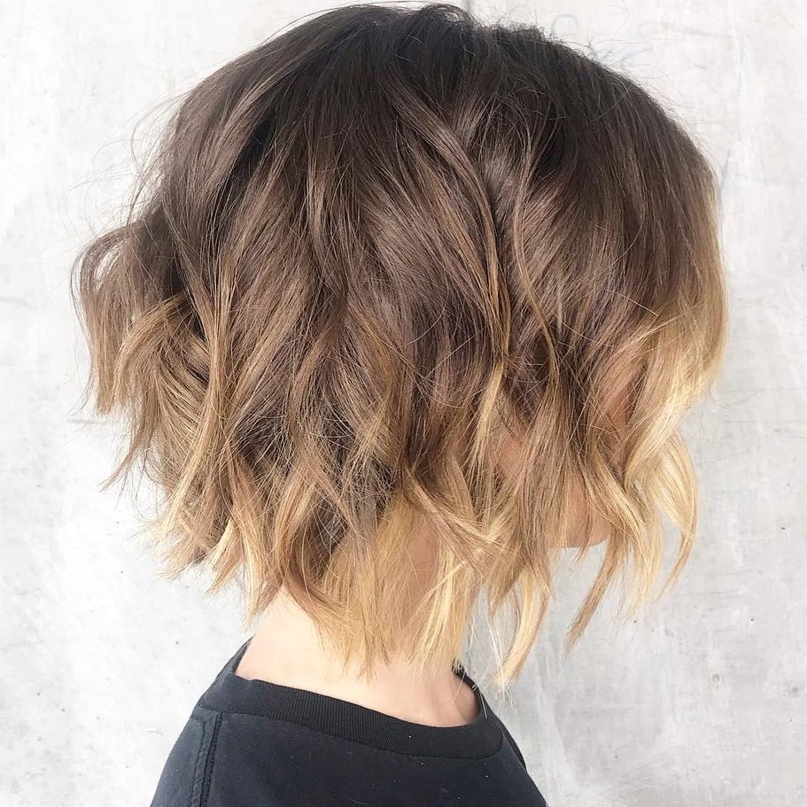 40 Awesome Ideas For Layered Bob Hairstyles You Can't Miss In 2022 With Regard To Chin Length Graduated Bob Hairstyles (View 17 of 20)