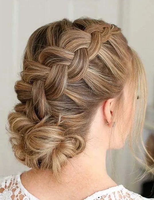 7 Dutch Braid Buns That'll Make You Standout In Crowd Inside Dutch Braids Updo Hairstyles (View 8 of 20)