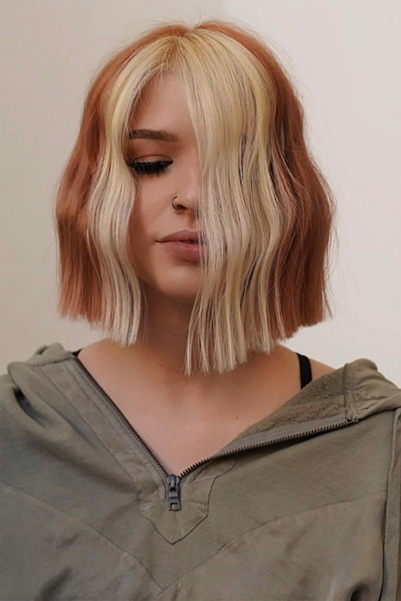 Side Part Bob Haircut Inspiration | Glamour Pertaining To Side Parted Blunt Bob Hairstyles (Gallery 20 of 20)