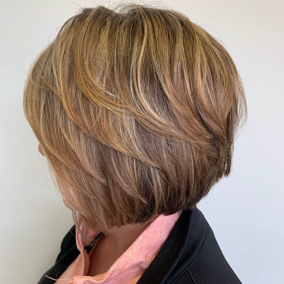 Top 60 Layered Bob Haircuts (2022 Pictures) Within Layered Bob Hairstyles (View 11 of 20)