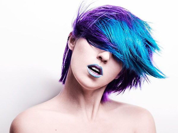 Two Tone Hair Color Ideas – 25 Gorgeous Collections | Slodive In Edgy Lavender Short Hairstyles With Aqua Tones (View 9 of 20)