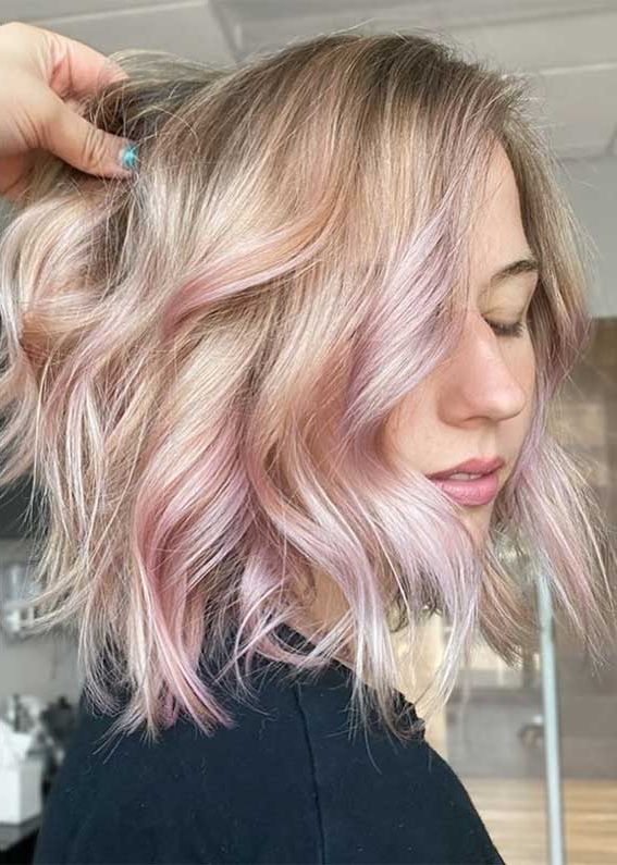 Well Liked Rose Gold Blunt Lob Haircuts Within Cute Lob Vs Bob Haircuts & Hairstyles In 2020 1 – Fab Mood (View 6 of 20)