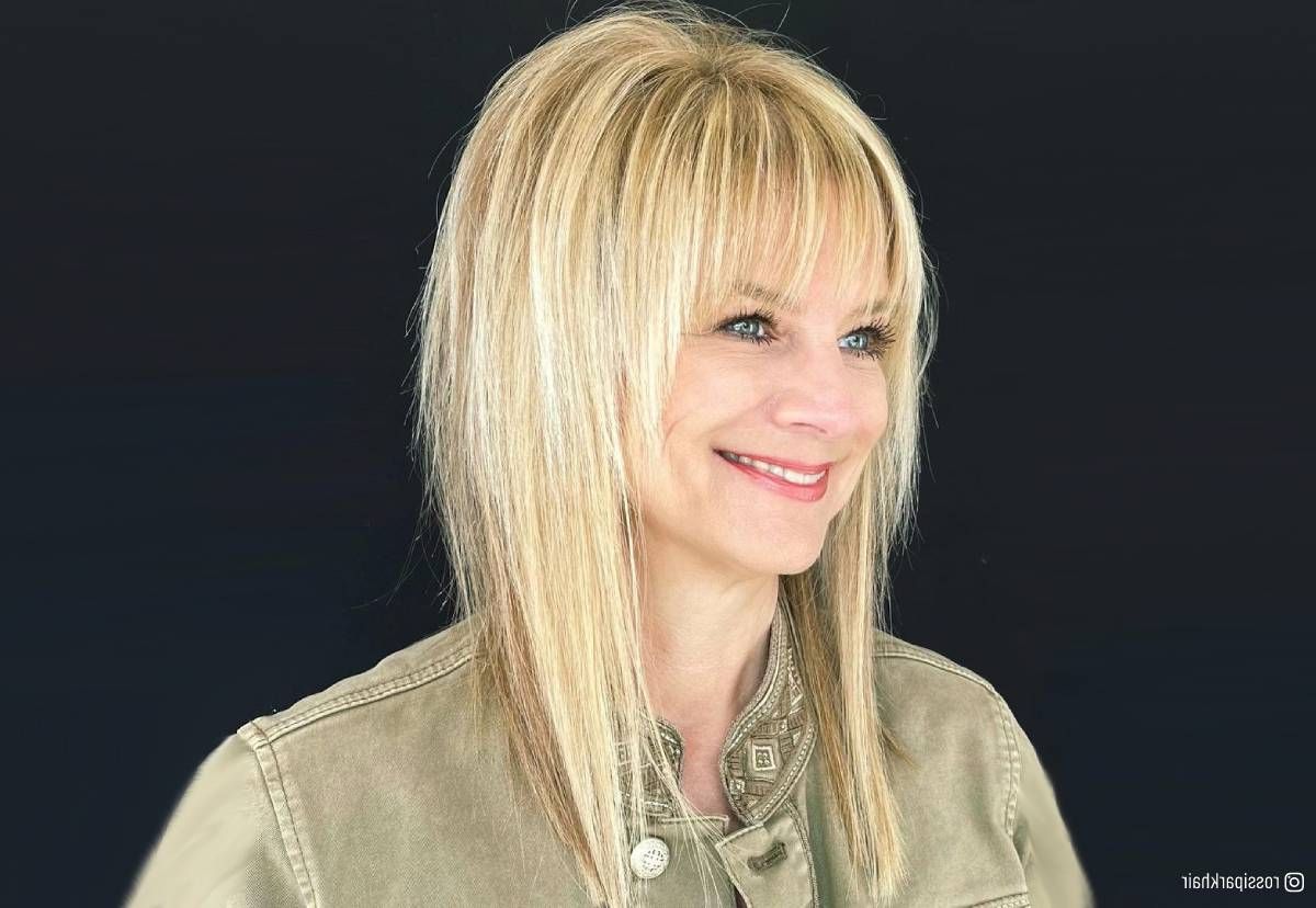Well Liked Sexy Shaggy Haircuts Throughout 47 Low Maintenance Shaggy Haircuts With Bangs For Busy & Trendy Women (View 11 of 20)