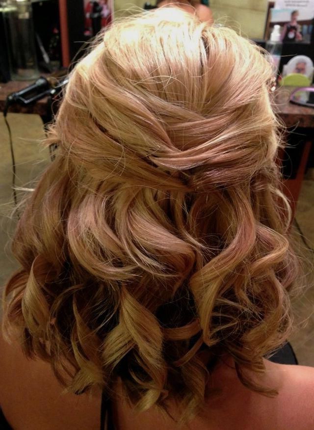 15 Latest Half Up Half Down Wedding Hairstyles For Trendy Brides – Pop  Haircuts (Gallery 8 of 15)