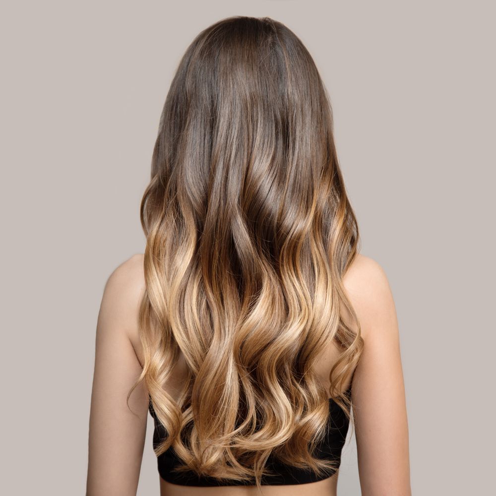 15 Sexy Medium Beach Waves Hair Ideas For Summer Vibes Within Most Up To Date Beachy Waves With Ombre (Gallery 10 of 18)