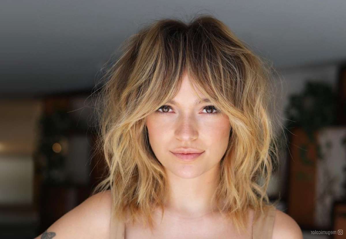 2017 Choppy Lob With Balayage Highlights Within 42 Trendiest Long Bob With Bangs + What To Consider Before Getting This (View 11 of 15)