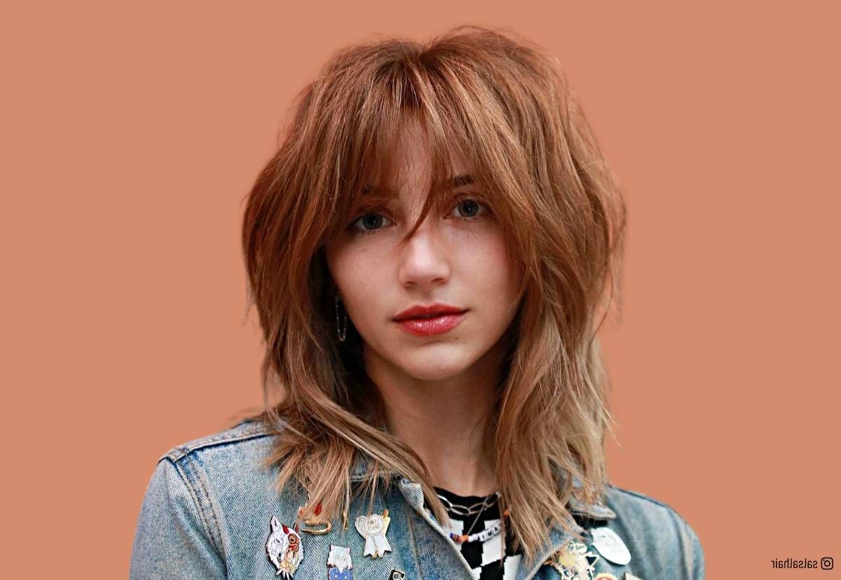 2018 Tousled Shoulder Length Layered Hair With Bangs Pertaining To 44 Trendy Medium Layered Haircuts With Bangs (View 6 of 15)