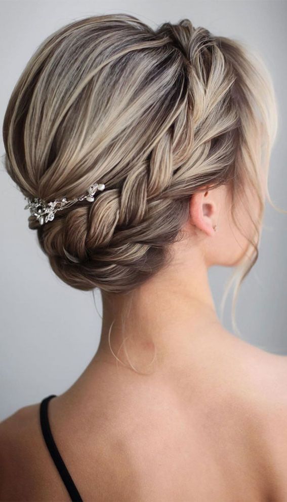 2019 Elegant Braided Halo Pertaining To 39 The Most Romantic Wedding Hair Dos To Get An Elegant Look – Braided Updo (Gallery 4 of 15)
