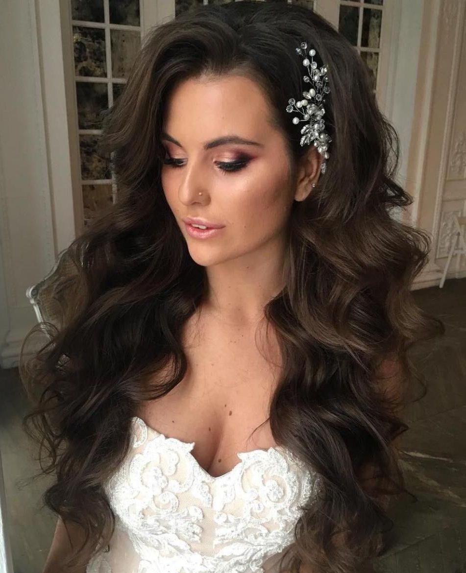 2019 Massive Wedding Hairstyle For 40 Gorgeous Wedding Hairstyles For Long Hair (Gallery 3 of 15)