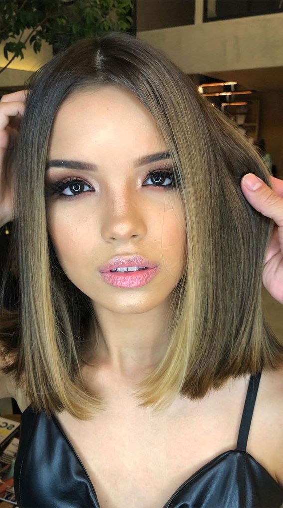 2019 Straight Layered Lob Regarding 30 Stylish Shoulder Length Haircuts To Try Now : Lob Haircut With Honey  Blonde I Take You (View 9 of 20)