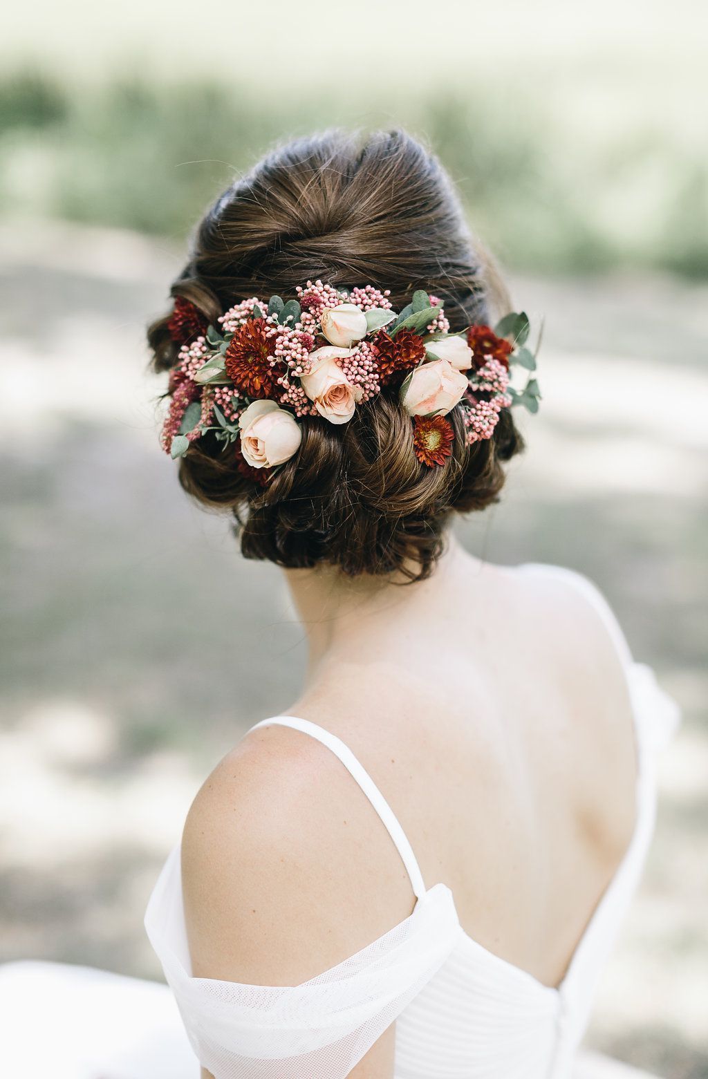 30 Wedding Hairstyles With Flowers For Fashionable Bridal Flower Hairstyle (Gallery 1 of 15)