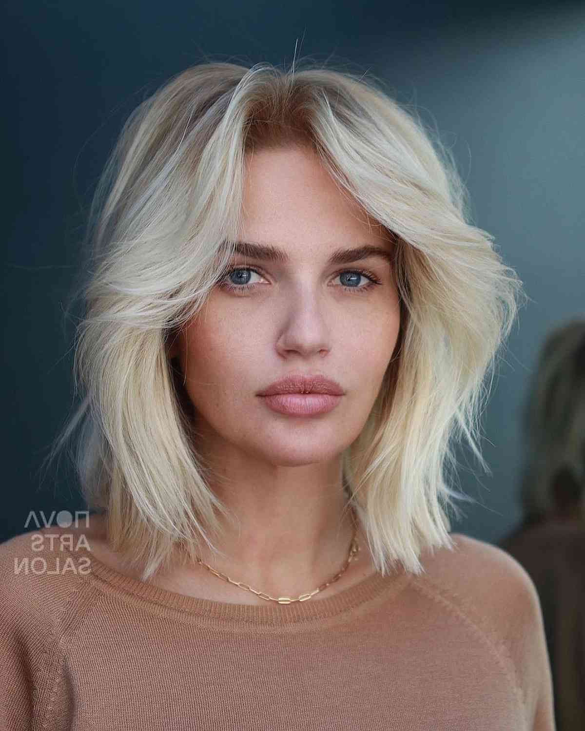 37 Hottest Shaggy Bob Haircuts To Copy This Year Within Favorite Gorgeous Side Parted Shaggy Bob (View 9 of 20)