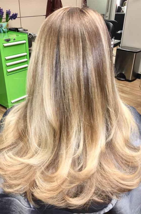 42 Best Layered Haircuts & Hairstyles : Lowlights & Highlights With Trendy Layers And Highlights (View 10 of 20)